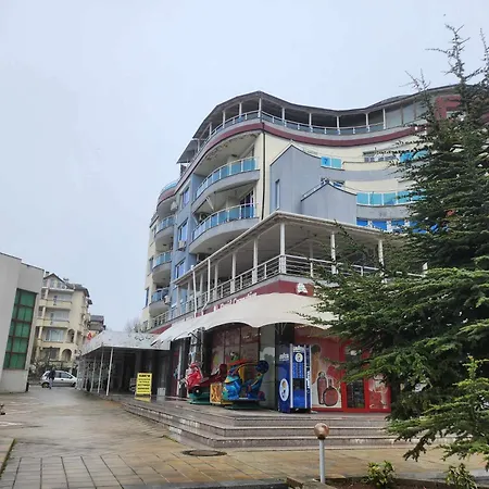 на център Apartamento